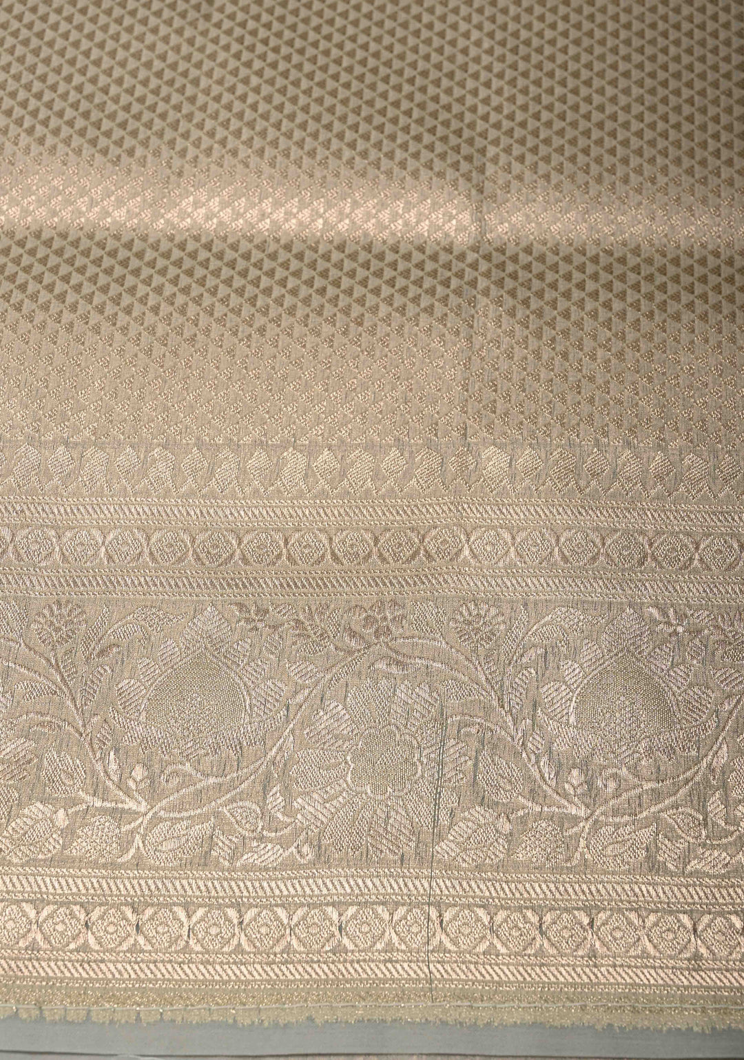 Dusty Rose-Sage Green Leheria Pattern on Banarasi Semi Kora Saree with Floral Jaal and Zari Border