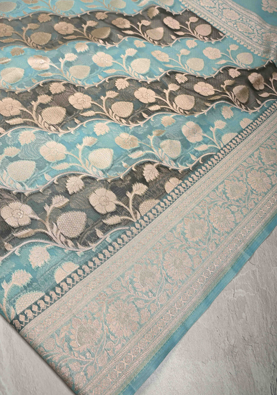 Cyan-Gray Leheria Pattern on Banarasi Semi Kora Saree with Floral Jaal and Zari Border