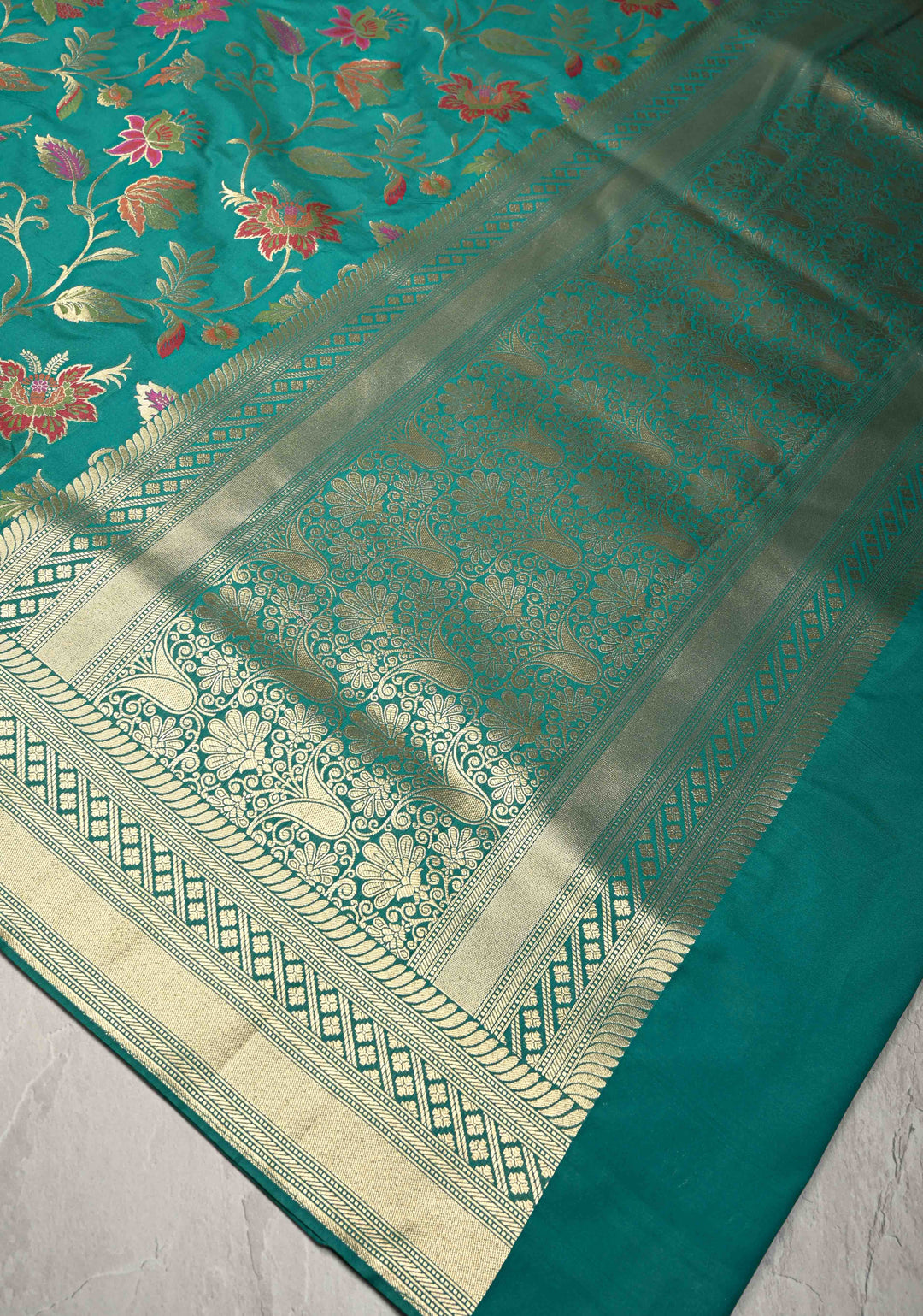 Rama Green Semi Silk Saree with Meenakari Floral Jaal and Zari Border