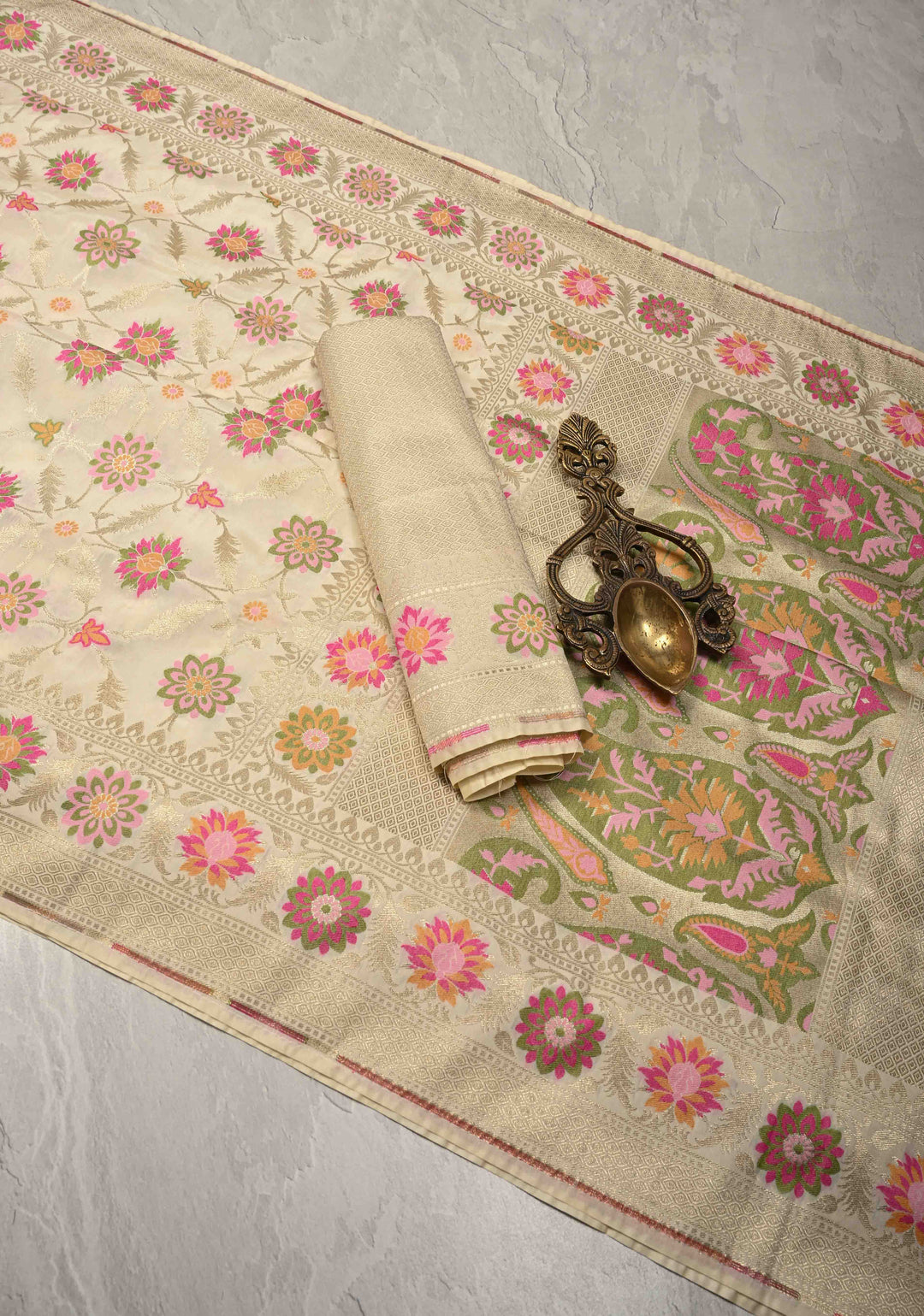 Ivory Moroccan Jaal on Semi Silk Saree with Floral Meenakari Buttas and Zari Border