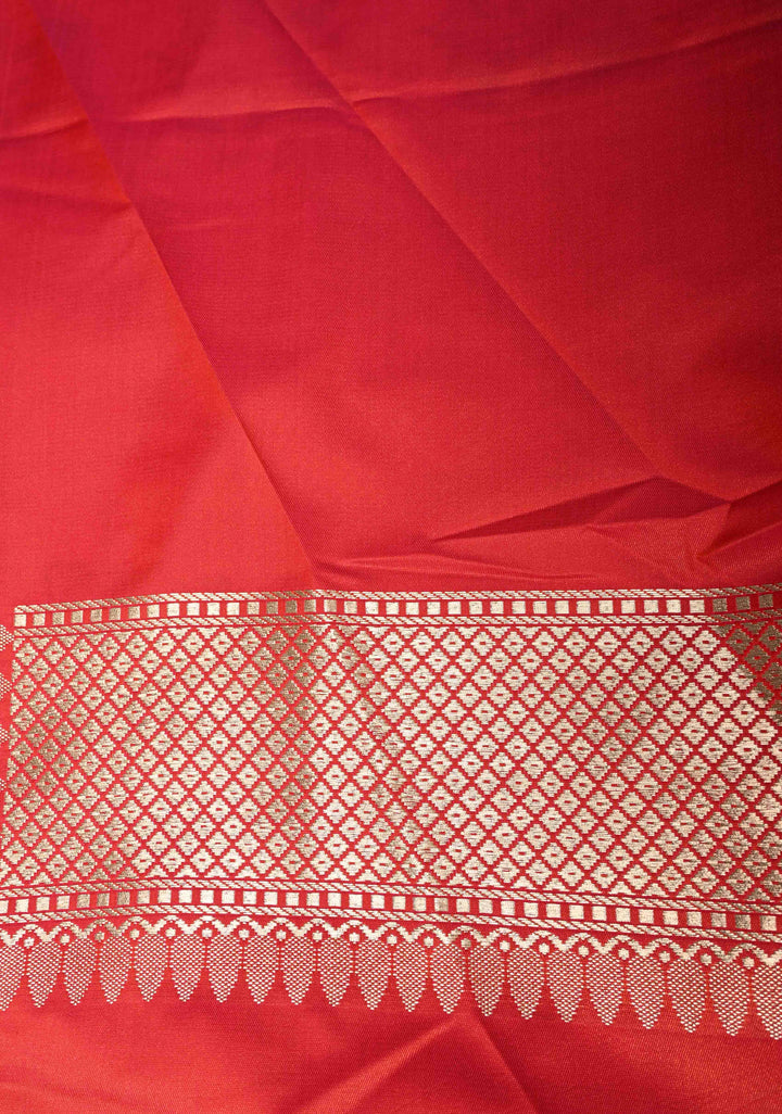 Pink Orange  Dual Tone Meenakari Detailing on Banarasi Semi Mashru Silk Saree With Floral jaal Brocade and Zari Border