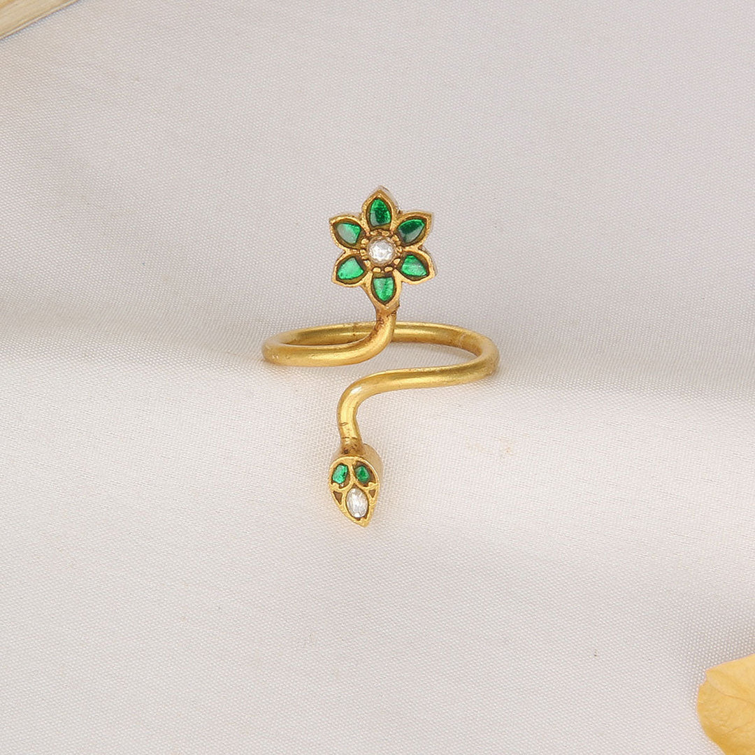 92.5 Silver, 24 kt Gold-Plated Arvisha Kundan Ring | SHOBITAM