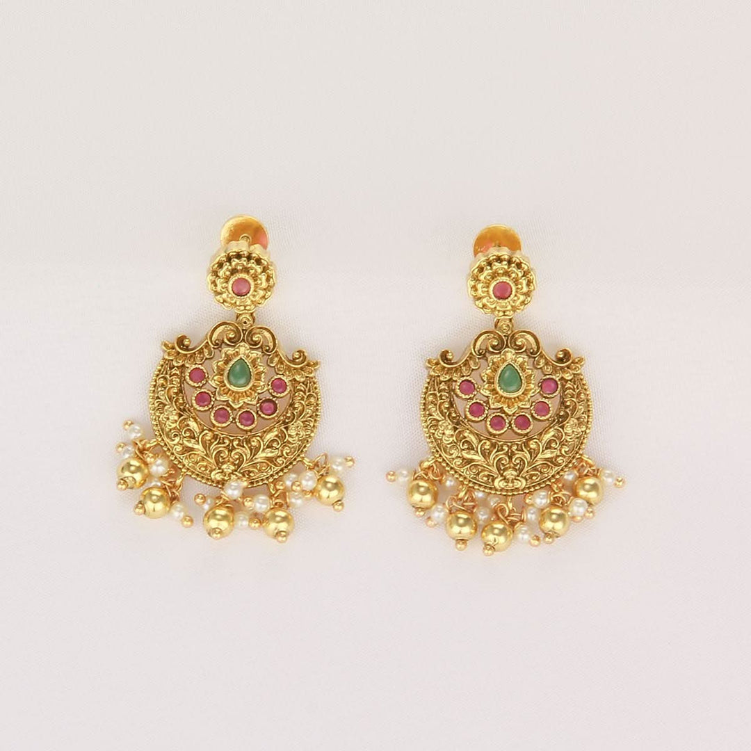 Pure 92.5 Silver, 24kt Gold Plated Prashikha Short Necklace Set | SHOBITAM