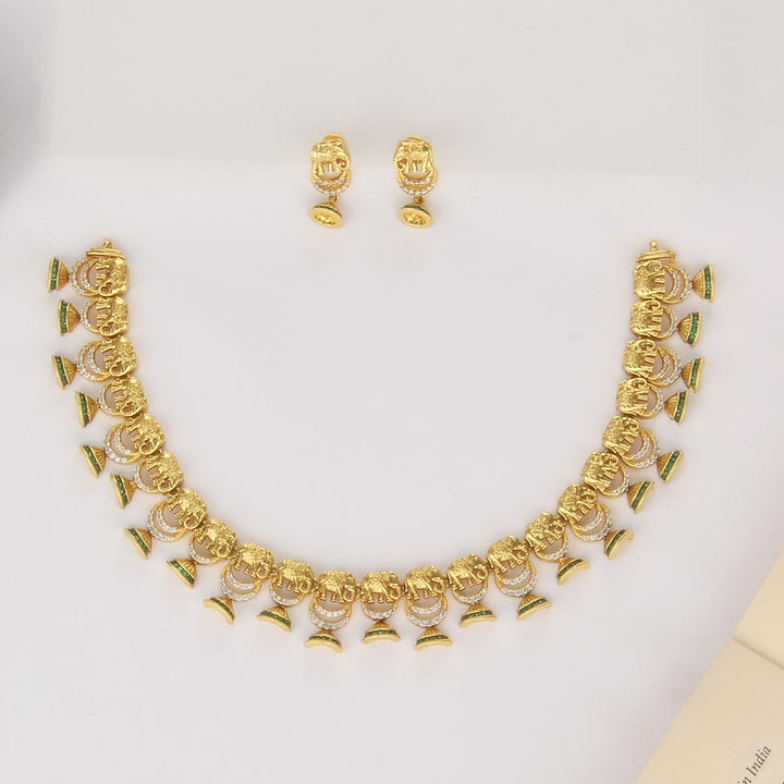 Pure 92.5 Silver, 24kt Gold Plated Beautiful Short Necklace Set | SHOBITAM