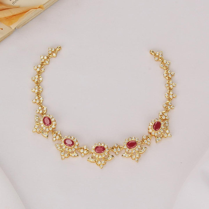 92.5 silver Glittering Diamond Design Short Necklace | SHOBITAM