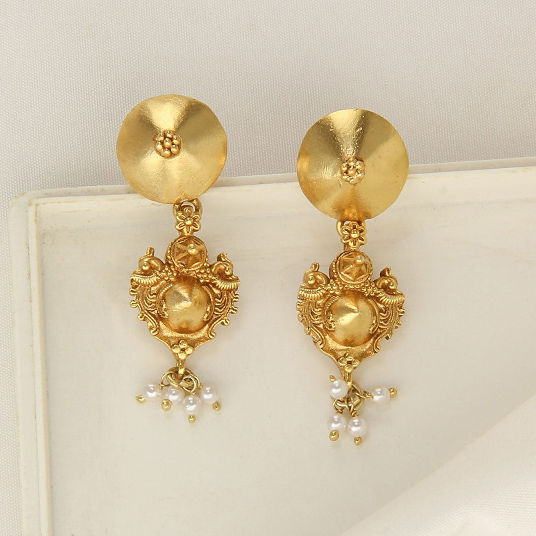 92.5 Silver and 24kt gold-plated, Stunning Mangalyam Necklace Set