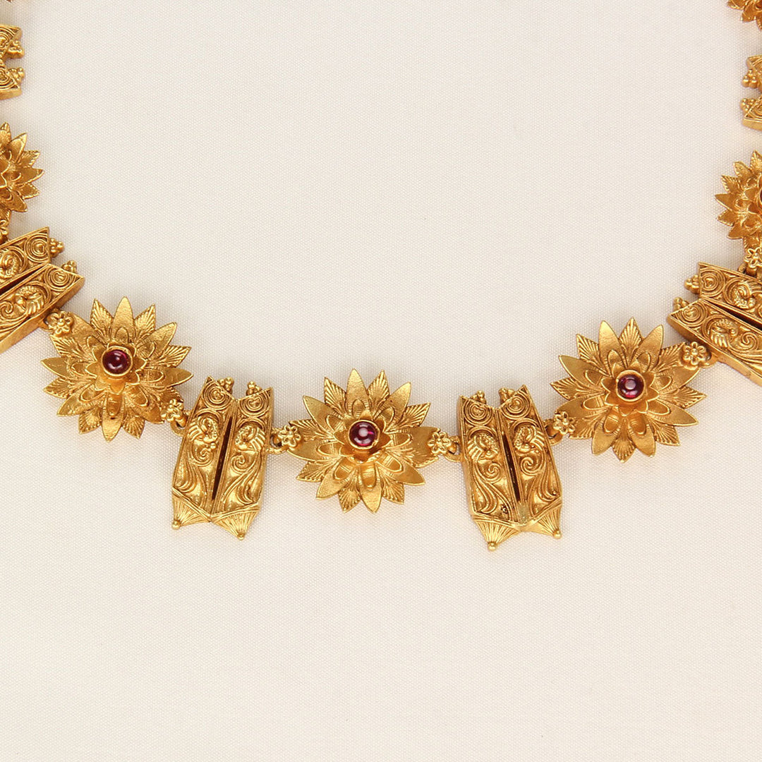92.5 Silver and 24kt gold-plated, Window shallow Chocker Necklace Set | SHOBITAM