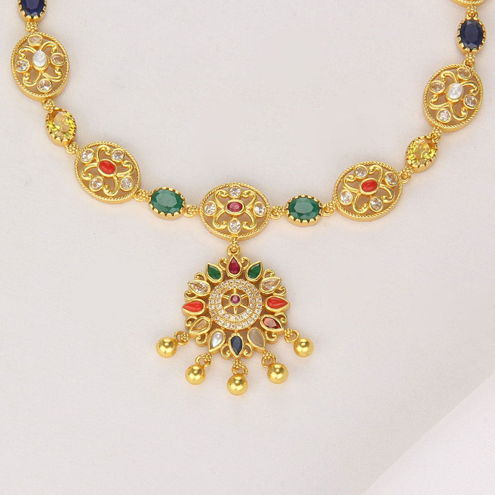 92.5 Silver, 24 kt gold-plated, Manisha Stone Short Necklace | SHOBITAM