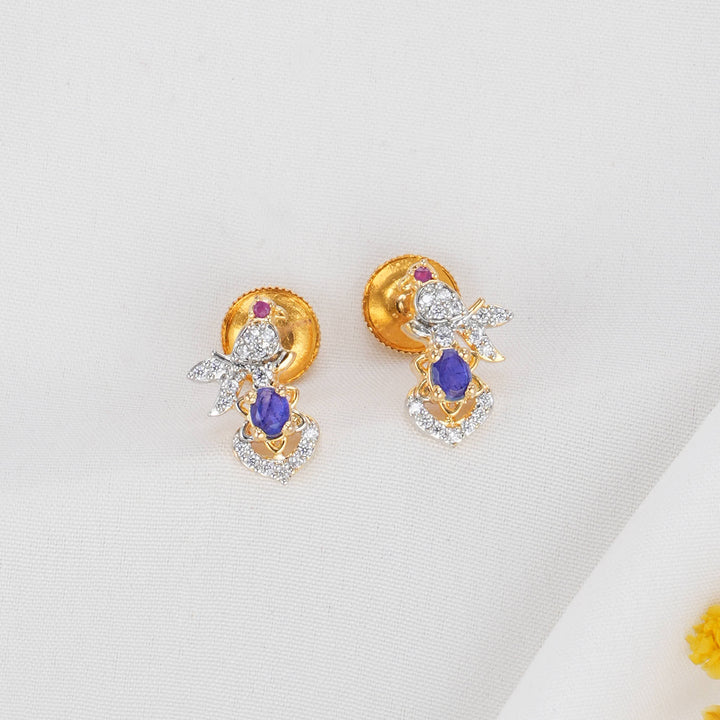 92.5 Silver 24kt Gold Plated Sparkling Hasli with Pendant Set | SHOBITAM