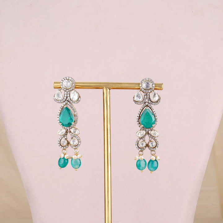 92.5 Silver, Victorian Necklace set studded with Gem Stones and Pearl Beads.