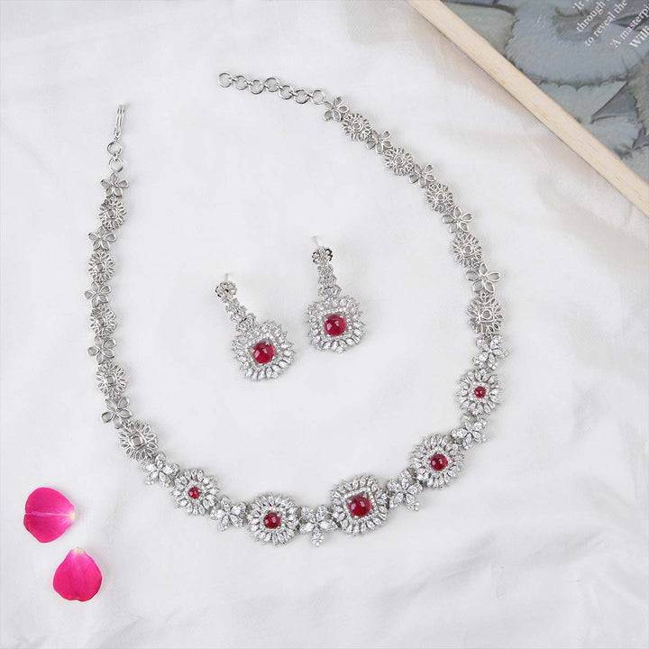 Pure 92.5 Silver Engaging Necklace Set | SHOBITAM