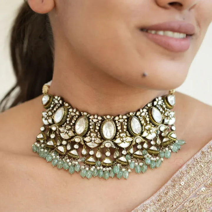 92.5 Silver Kesvina Victorian Choker Set
