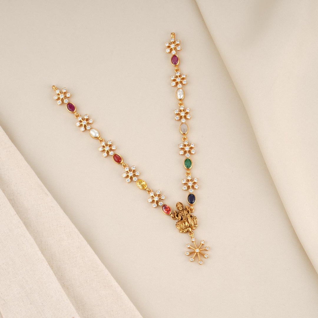 Pure 92.5 Silver Hemakshi Stone Necklace | SHOBITAM