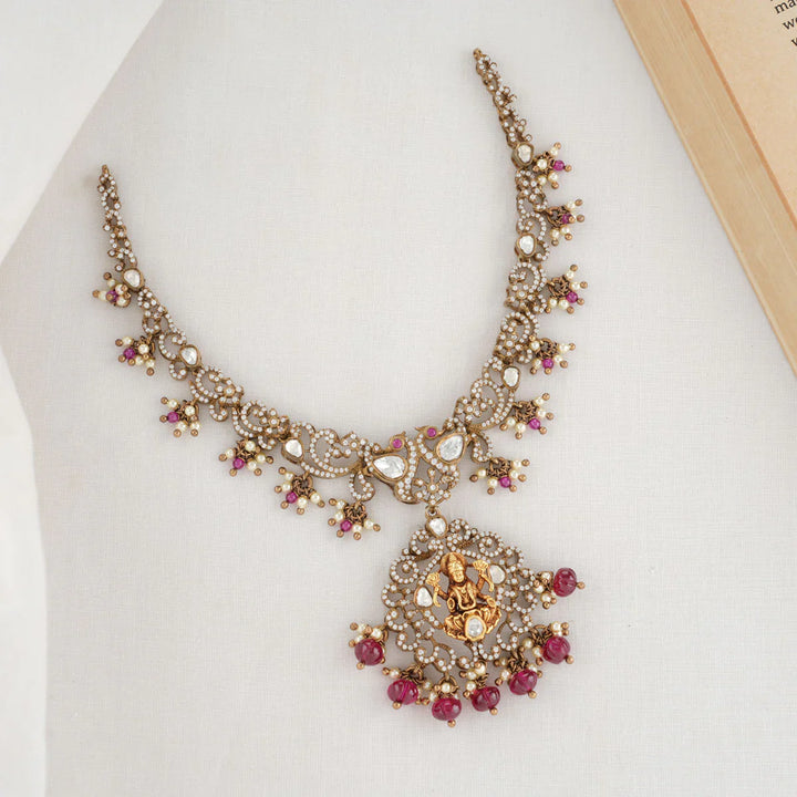 Pure 92.5 silver Cahaya Victorian Short Necklace Set