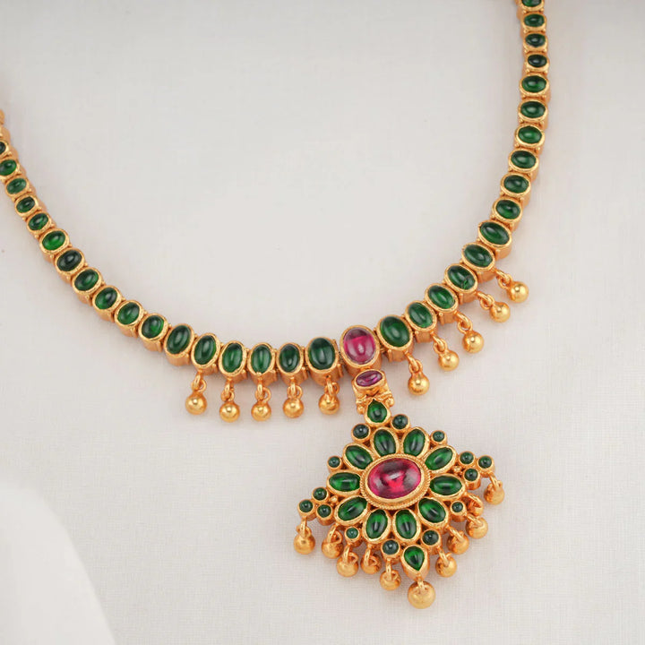 92.5 Red and Green Stones Reversible Necklace