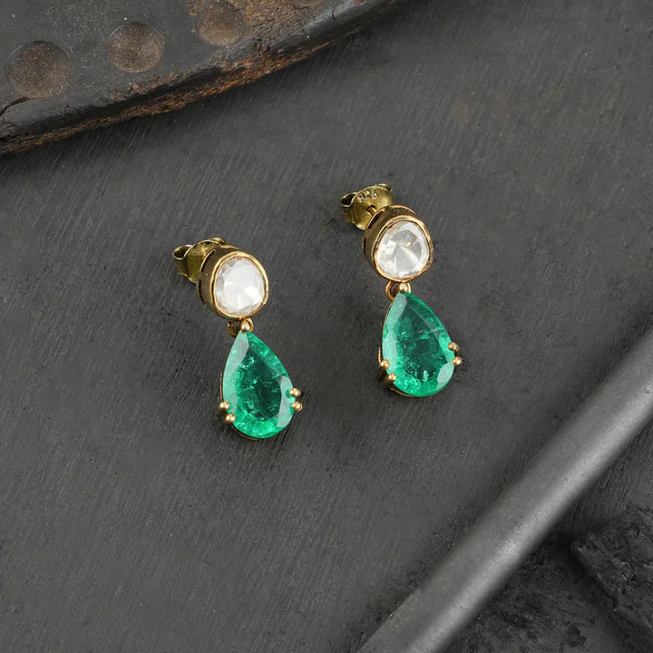 Green and White Drop shade Stone Victorian Finish  necklace and earrings set