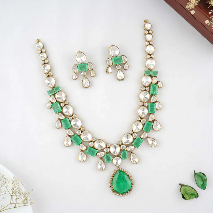 Emerald Look Alike Green and White Stones Victorian Finish Necklace Set