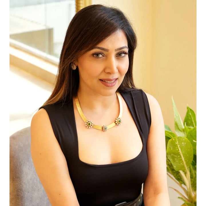 92.5 Silver  Pranikam Victorian Short Necklace