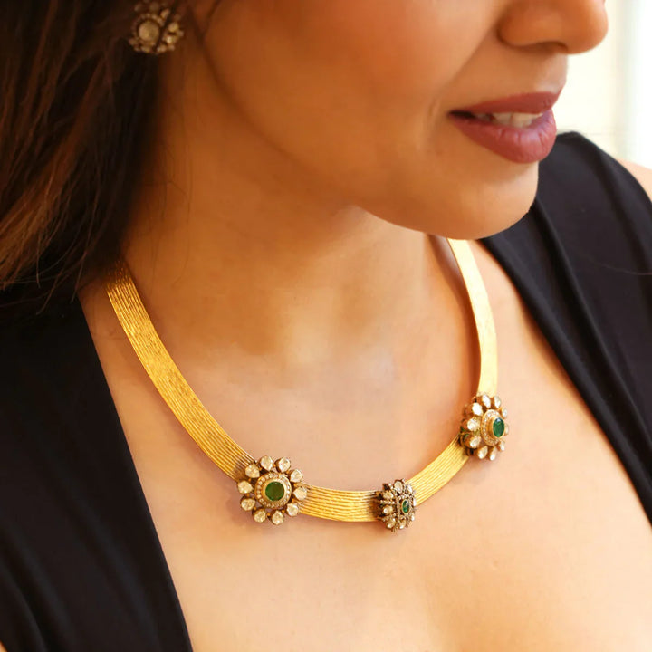92.5 Silver  Pranikam Victorian Short Necklace