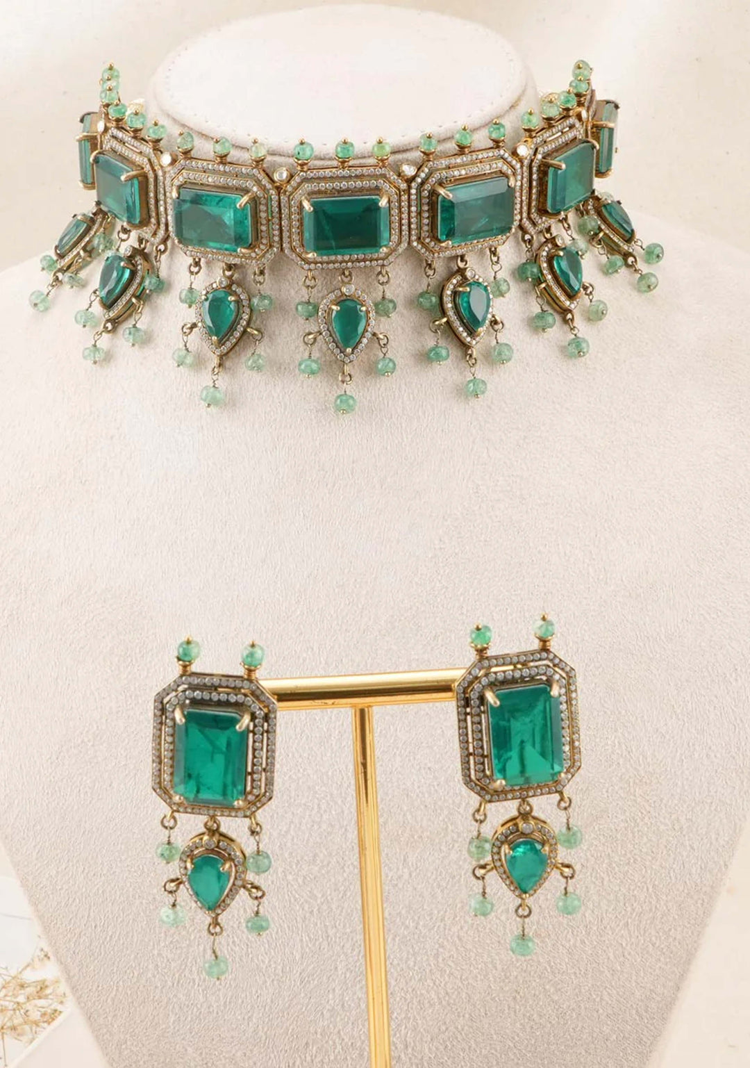 92.5 Pranasha Victorian Choker Set
