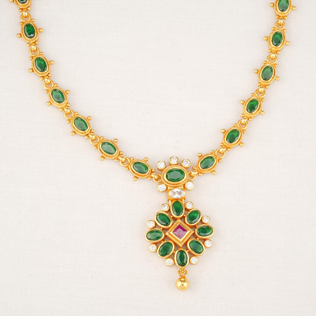 92.5 Silver, Livina Short Necklace with Green Stone
