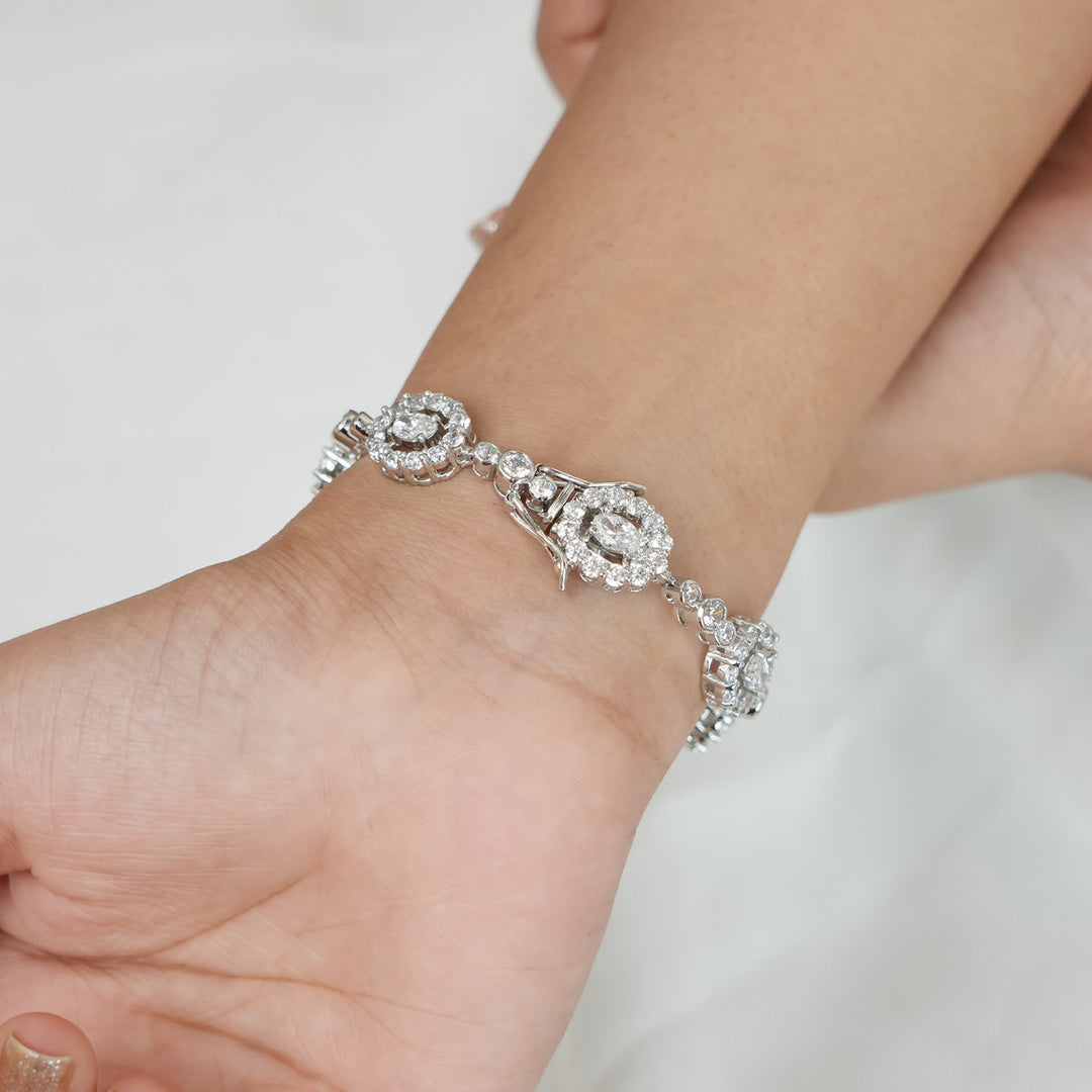 Pure 92.5 Silver Angelic Bracelet | SHOBITAM