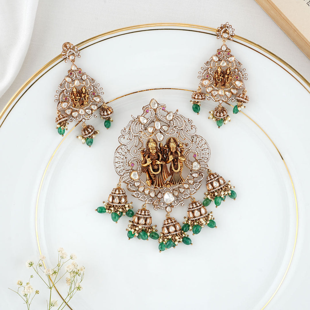 Pure 92.5 Silver Prakthi Victorian Pendant set