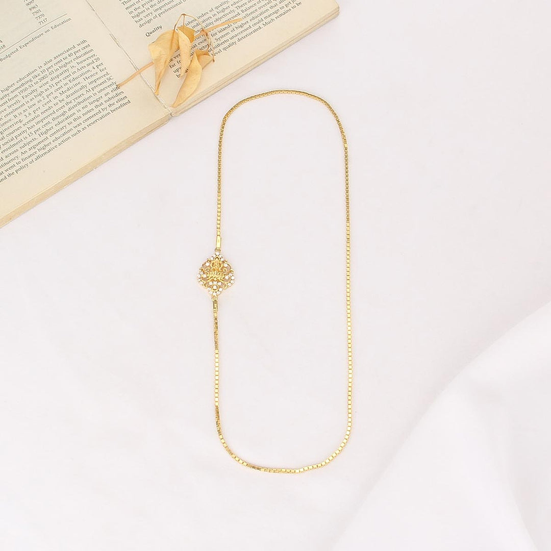 92.5 Silver Yashikha Mugappu Chain | SHOBITAM