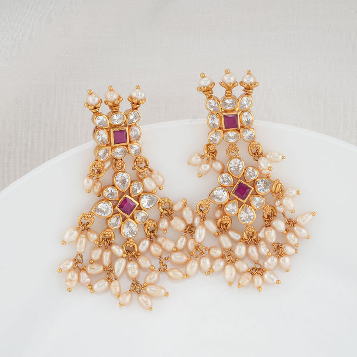 Pure 92.5 Silver Mowiin Stone Earrings | SHOBITAM