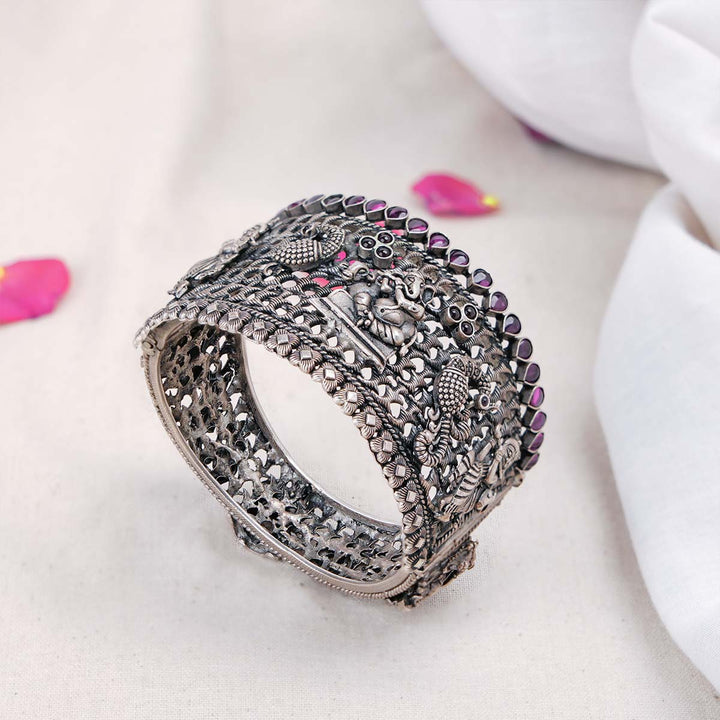 92.5 Silver, Inayat Oxidised Single Kada Bangle