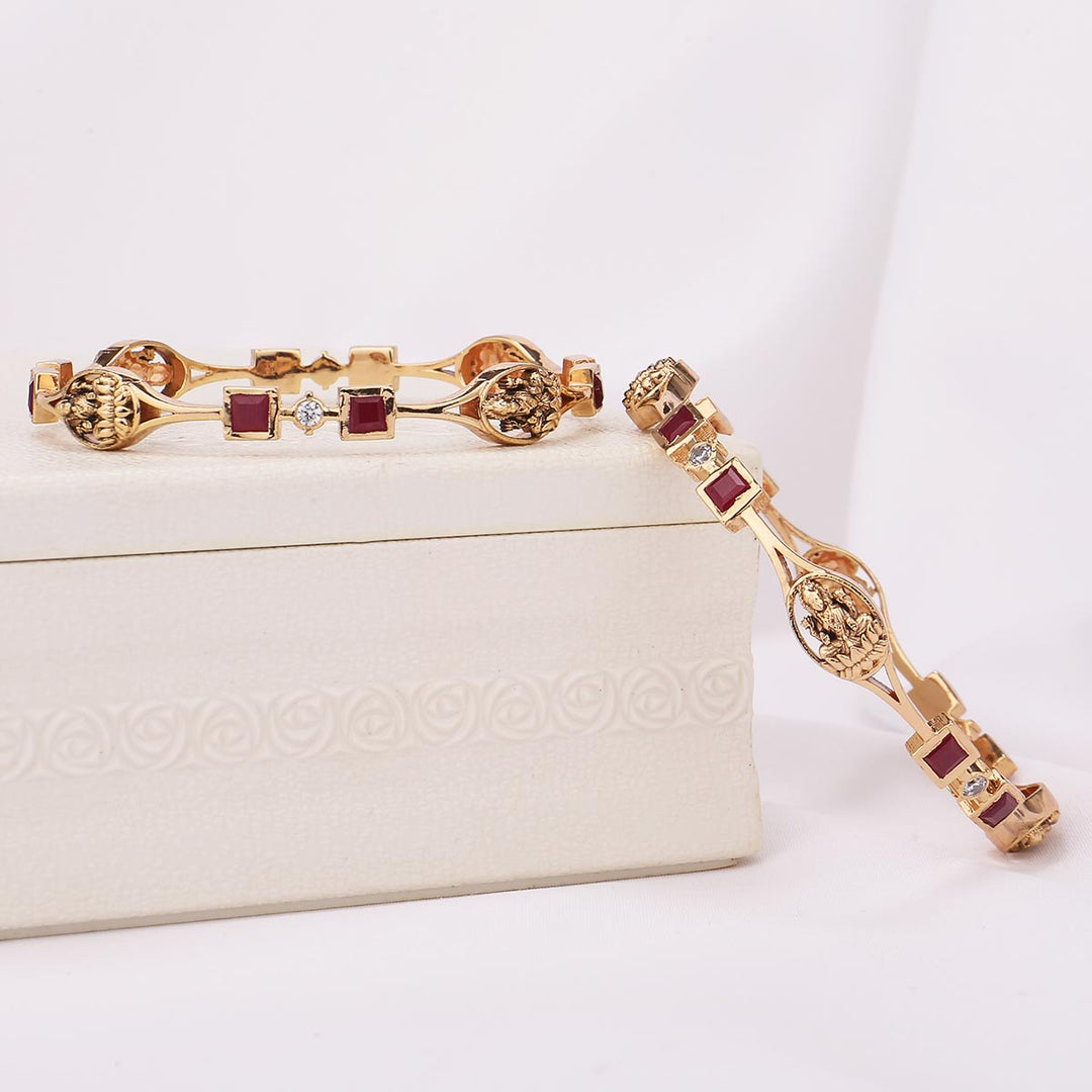 92.5 Silver, 24 kt gold-plated Kanya Stone Pair Bangle | SHOBITAM