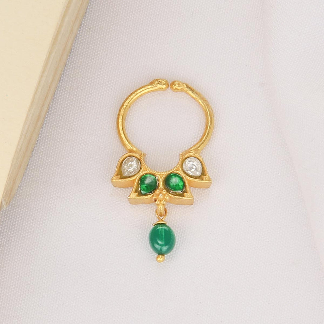 92.5 Silver, 24kt Gold Plated Yajita Bullakku Nose pin | SHOBITAM