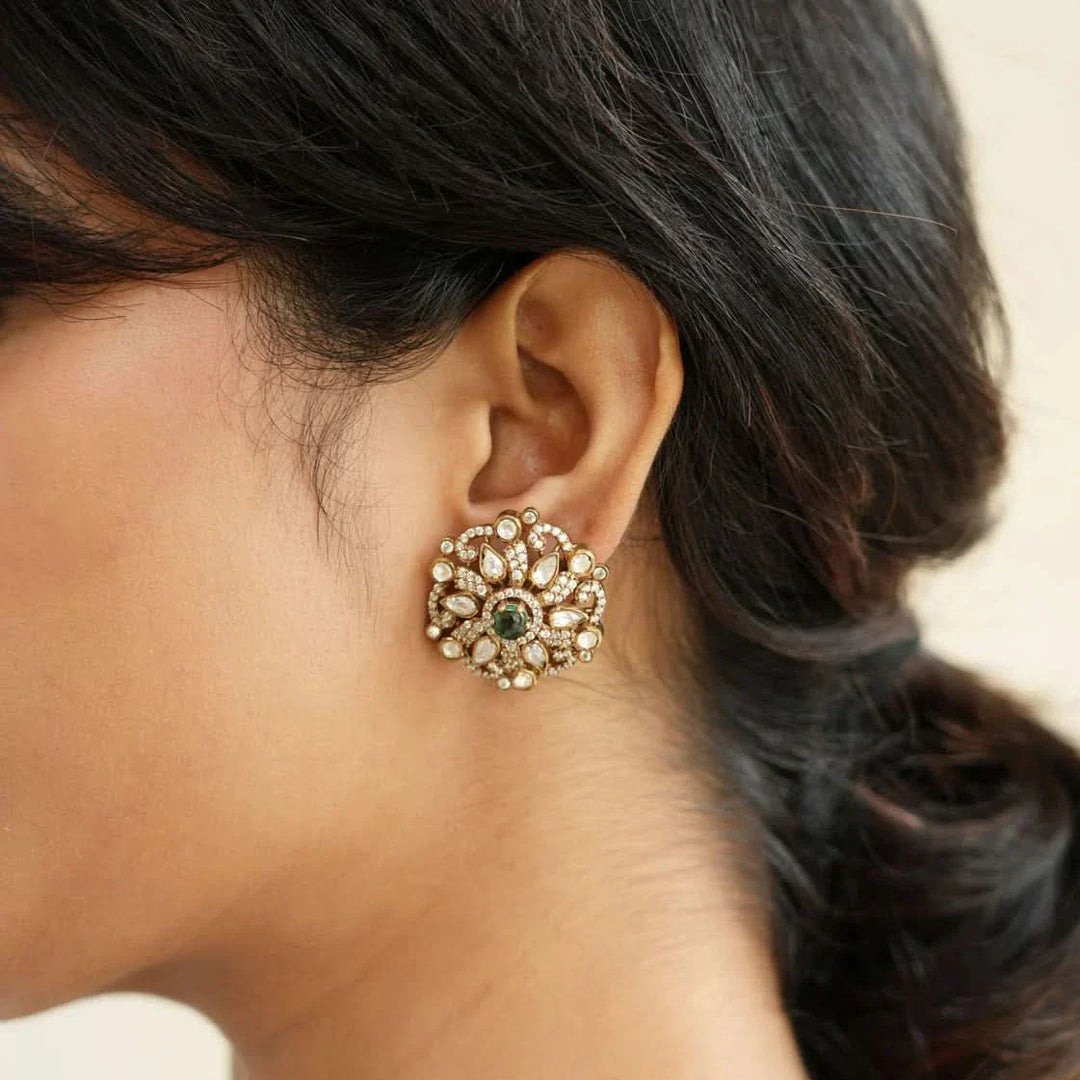 92.5 Silver Little love victorian studs