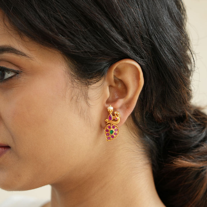Pure 92.5 Silver Nivar Earrings | SHOBITAM