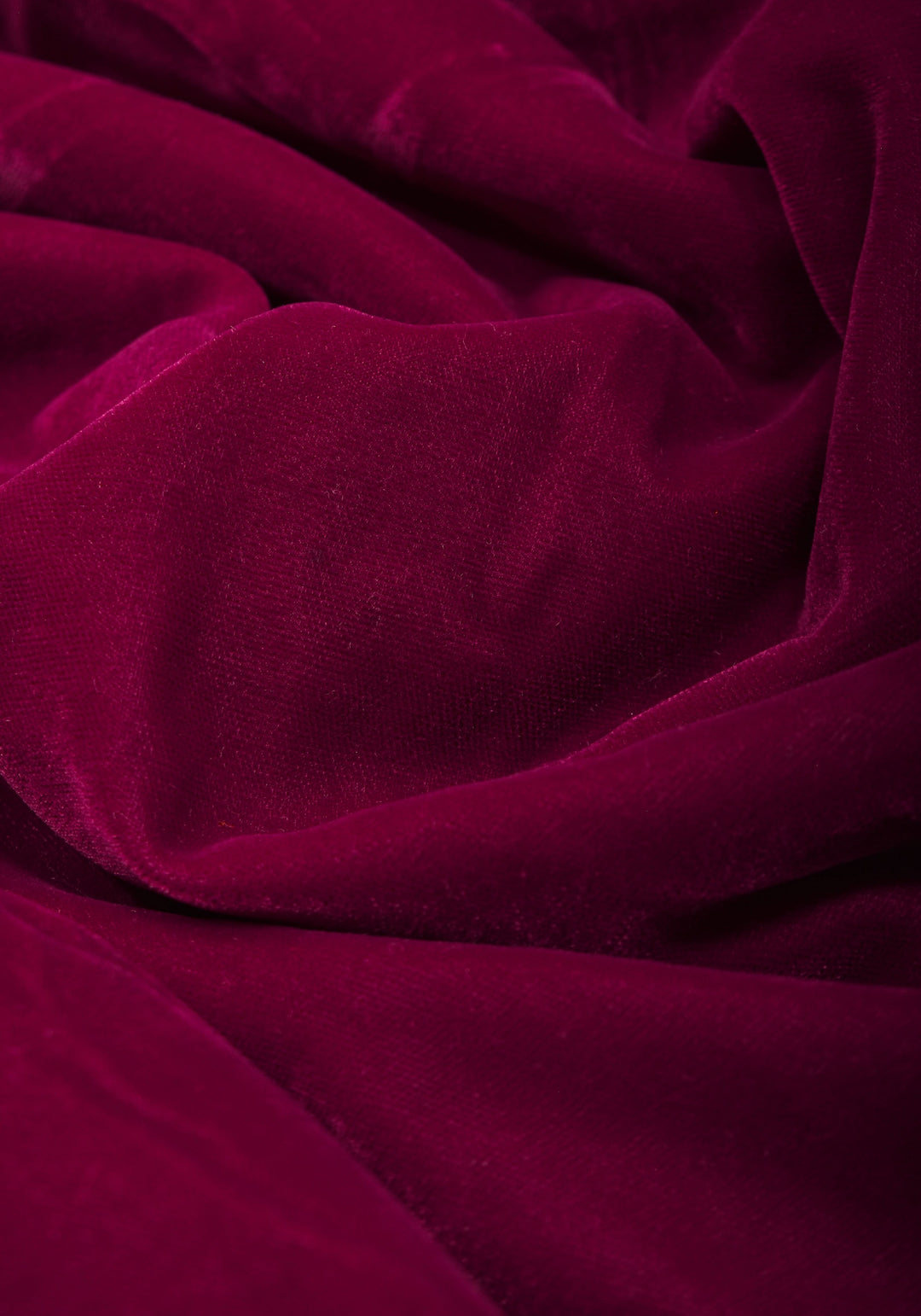 Maroon Exquisite  Velvet Saree with Kashmiri Tilla Work Style Embroidery with Beautiful Pallu