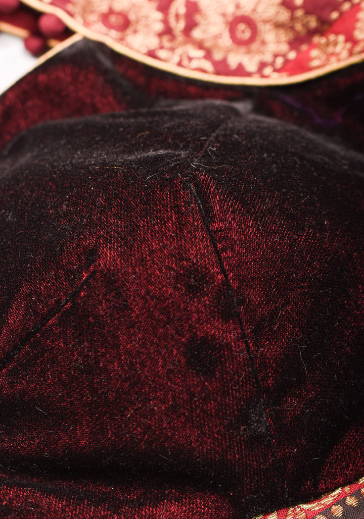 Burgundy Velvet and Banarasi brocade Sweetheart neck blouse, with potli button detailing on neckline, Made to Order