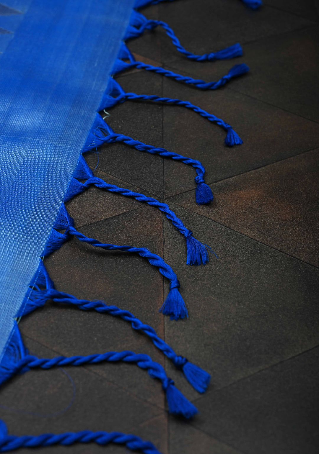Cyan Horizontal Zari Stripes Kanjivaram Soft Silk Saree With Zari Buttas And Border | SILK MARK CERTIFIED
