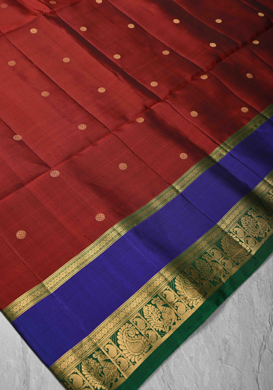 Maroon Kanjivaram Soft Silk Saree with Coin Zari Buttas and Rettaipet Borders Border | SILK MARK CERTIFIED