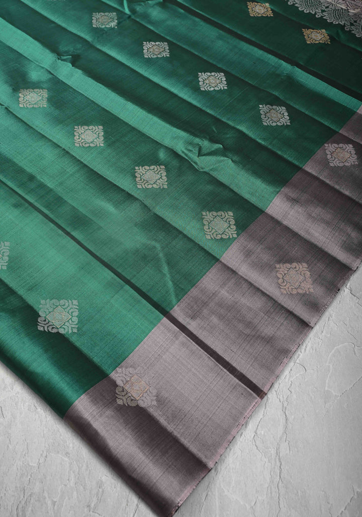 Emerald Green Kanjivaram Soft Silk Saree with Zari Buttas and Contrast Border | SILK MARK CERTIFIED