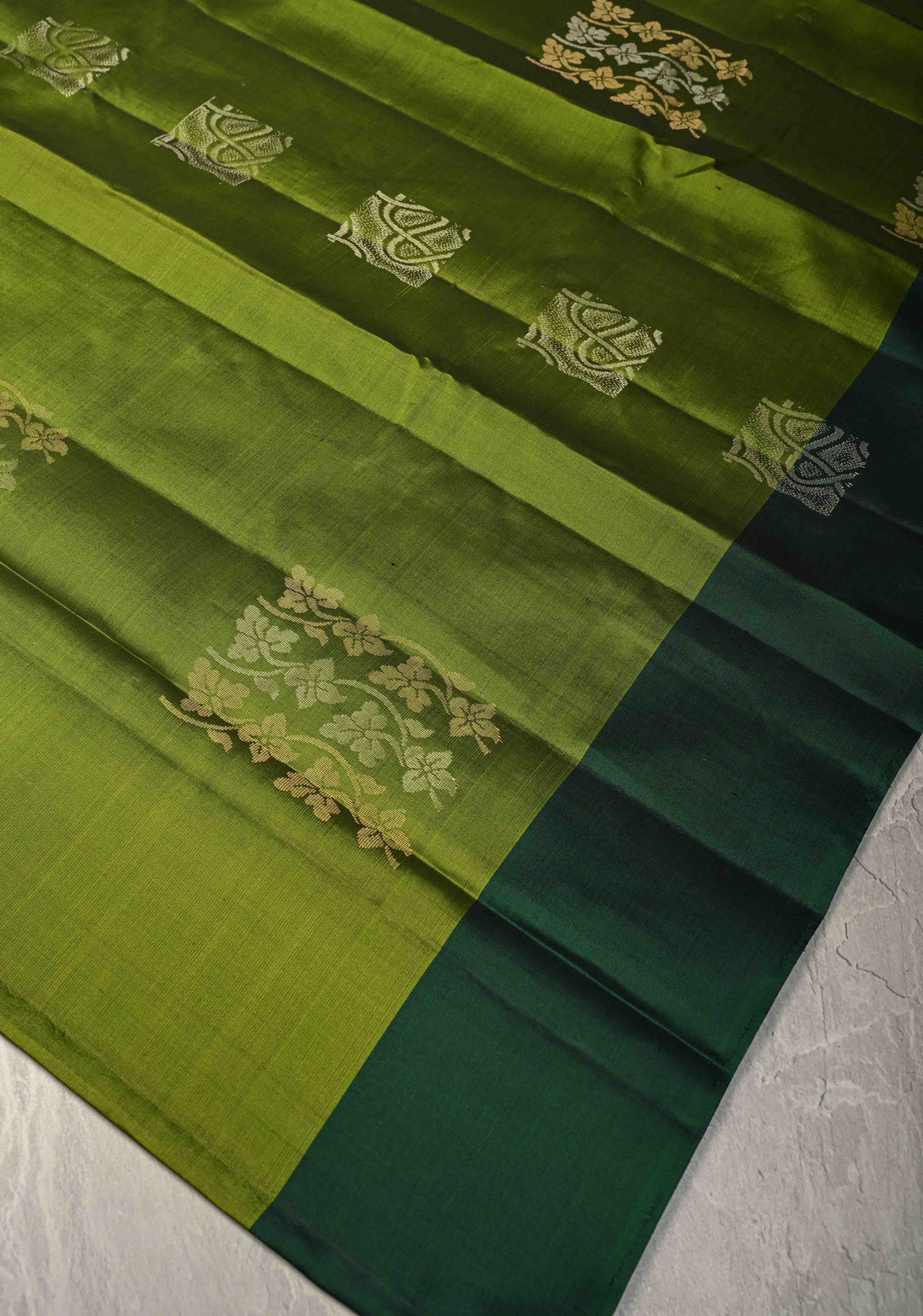 Sap Green Kanjivaram Soft Silk Saree with Zari Buttas and Contrast Border | SILK MARK CERTIFIED