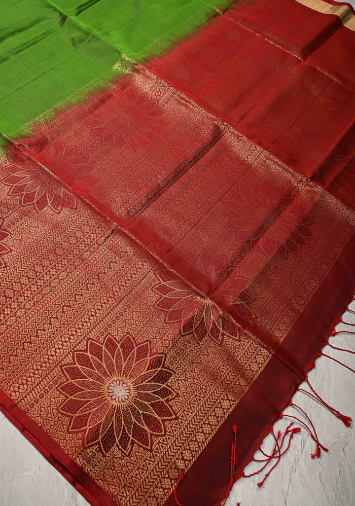 Sap Green Kanjivaram Soft Silk Saree with Zari Buttas and Contrast Zari Border | SILK MARK CERTIFIED