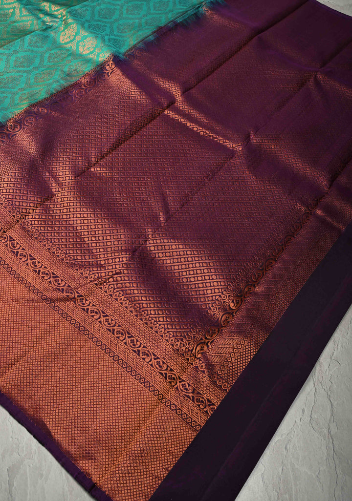 Irish Green Brocade Kanjivaram Soft Silk Saree with Contrast Zari Border | SILK MARK CERTIFIED