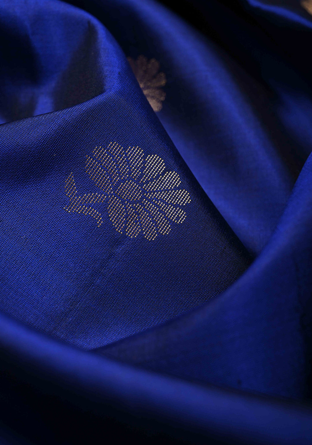 Sapphire Blue Kanjivaram Soft Silk Saree with Floral Buttas and Temple Zari Border | SILK MARK CERTIFIED