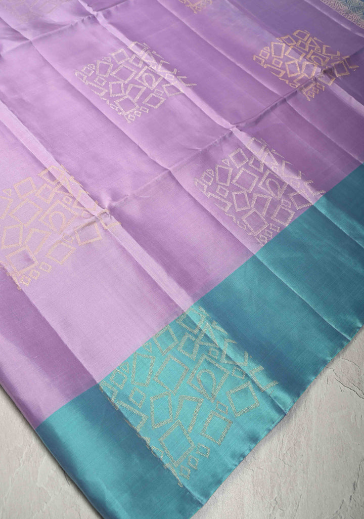 Lavender Kanjivaram Soft Silk Saree with Geometric Buttas  and Blue Contrast Border | SILK MARK CERTIFIED