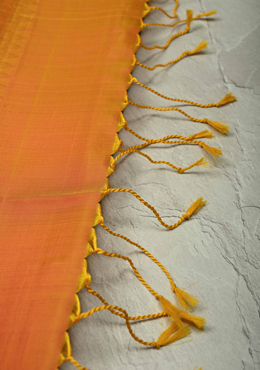 Peacock Blue Dual tone Borderless Kanjivaram Soft Silk Saree with Gold-Silver Buttas and Contrast Pallu | SILK MARK CERTIFIED