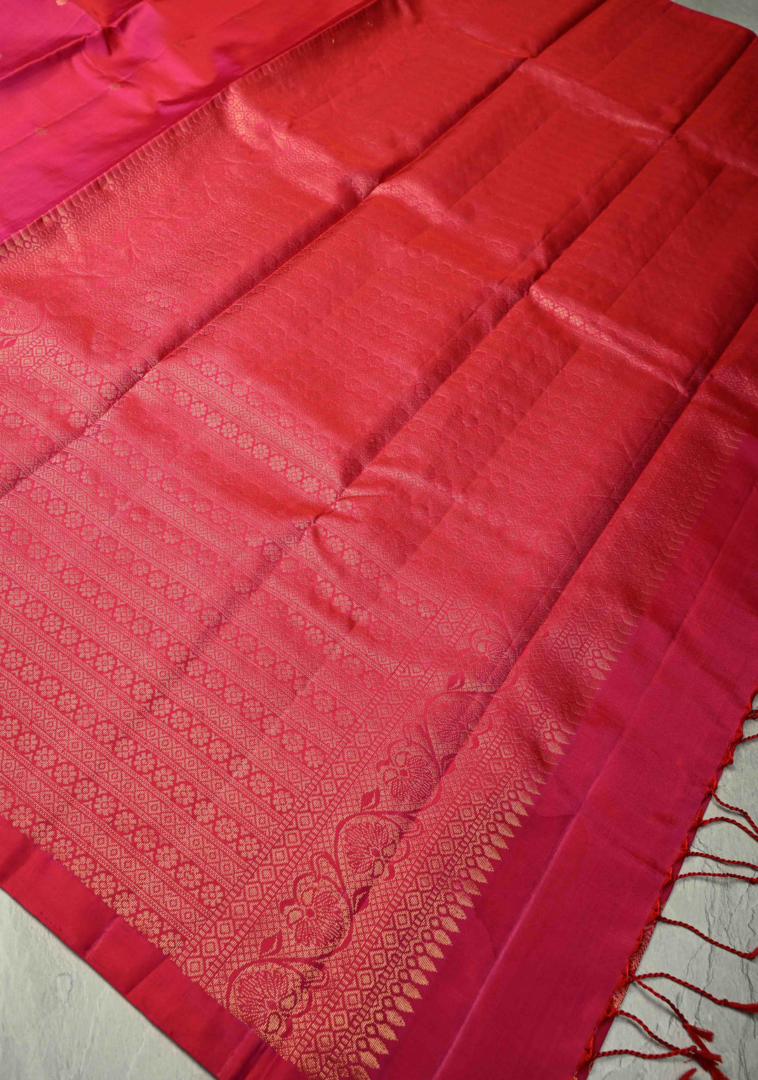 Pink Dual tone  Kanjivaram Soft Silk Saree with Chunri Buttis and Procession Zari Border | SILK MARK CERTIFIED