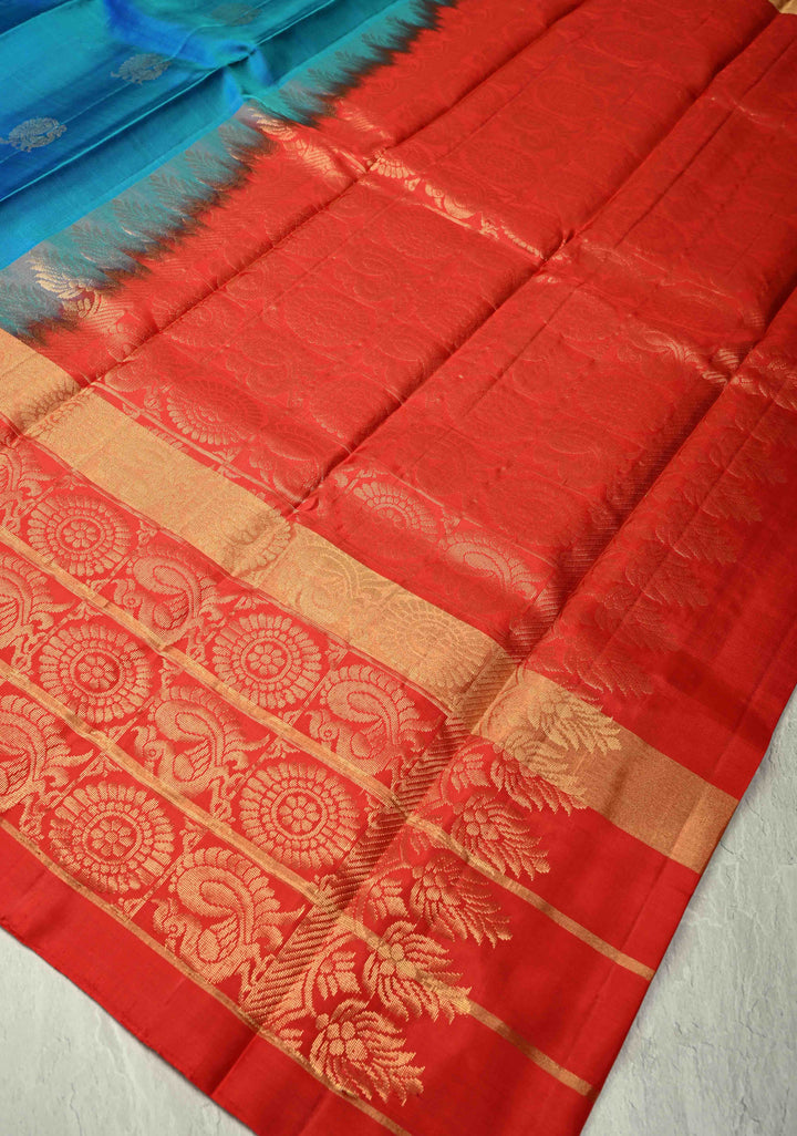 Peacock Blue Dual tone Kanjivaram Soft Silk Saree with Peacock Buttas and Contrast Zari Checks Border | SILK MARK CERTIFIED
