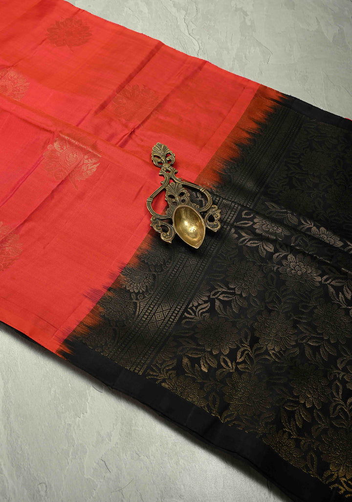Pink Dual Tone Borderless Kanjivaram Soft Silk Saree with Floral Zari Buttas and Contrast Pallu | SILK MARK CERTIFIED