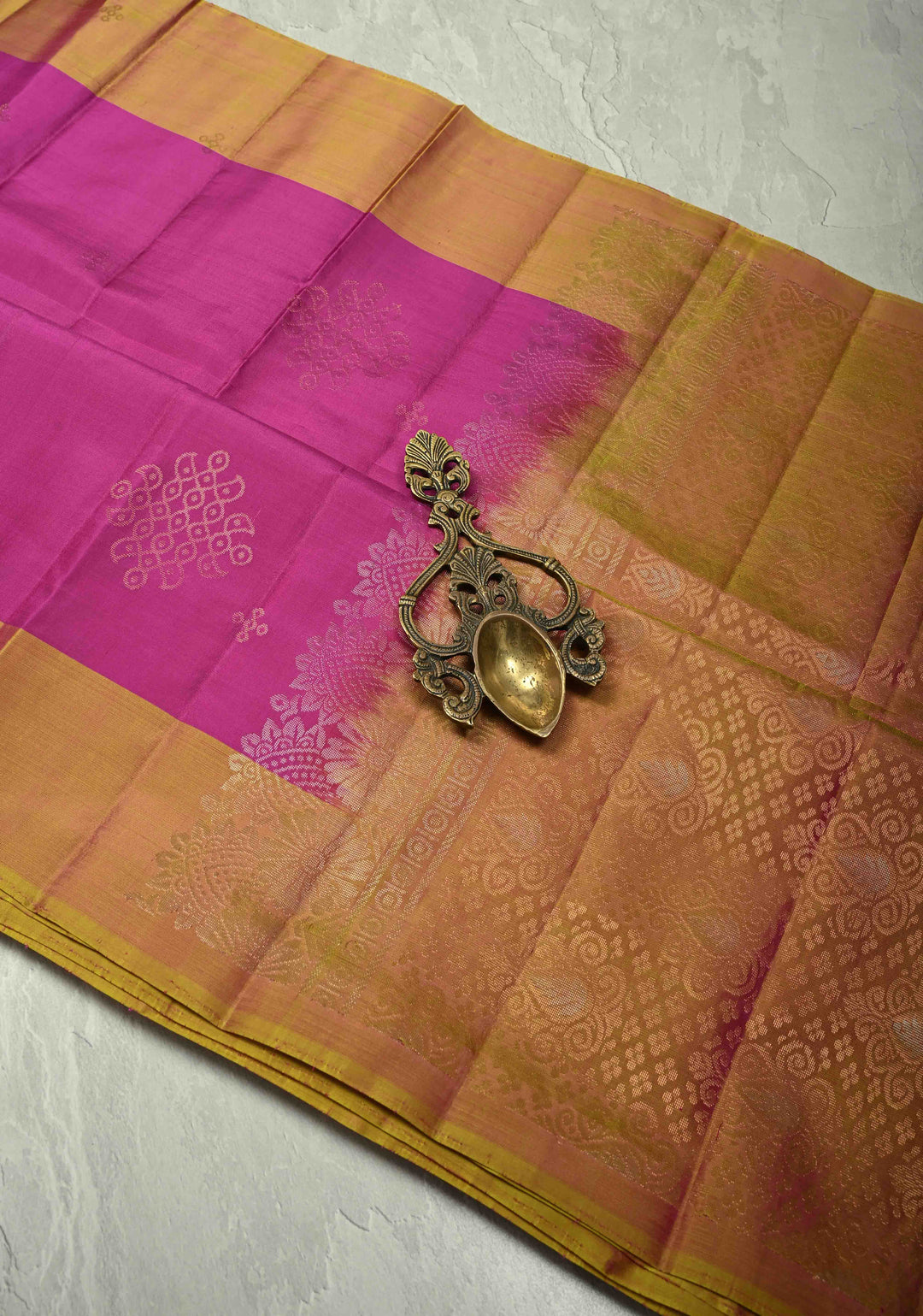 Light Magenta Kanjivaram Soft Silk Saree with Gold-Silver Rangoli Buttas and Contrast Border | SILK MARK CERTIFIED
