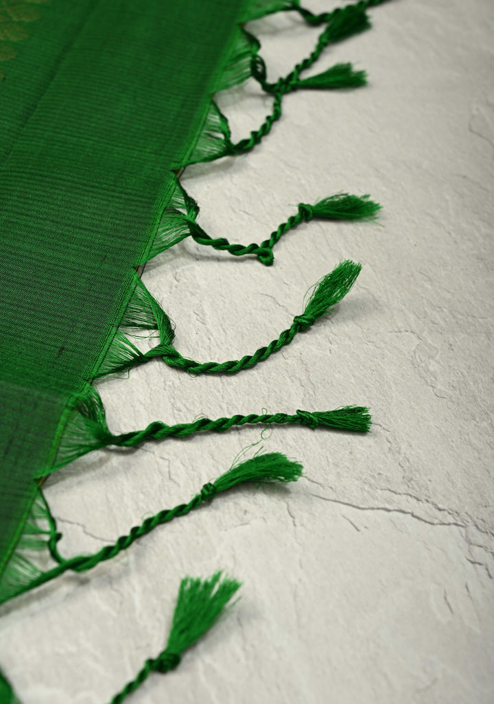 Lime Green Pure Kanjivaram Soft Silk Saree with Zari Buttas and Contrast Bottle Green Rettiapet Zari Border | SILK MARK CERTIFIED